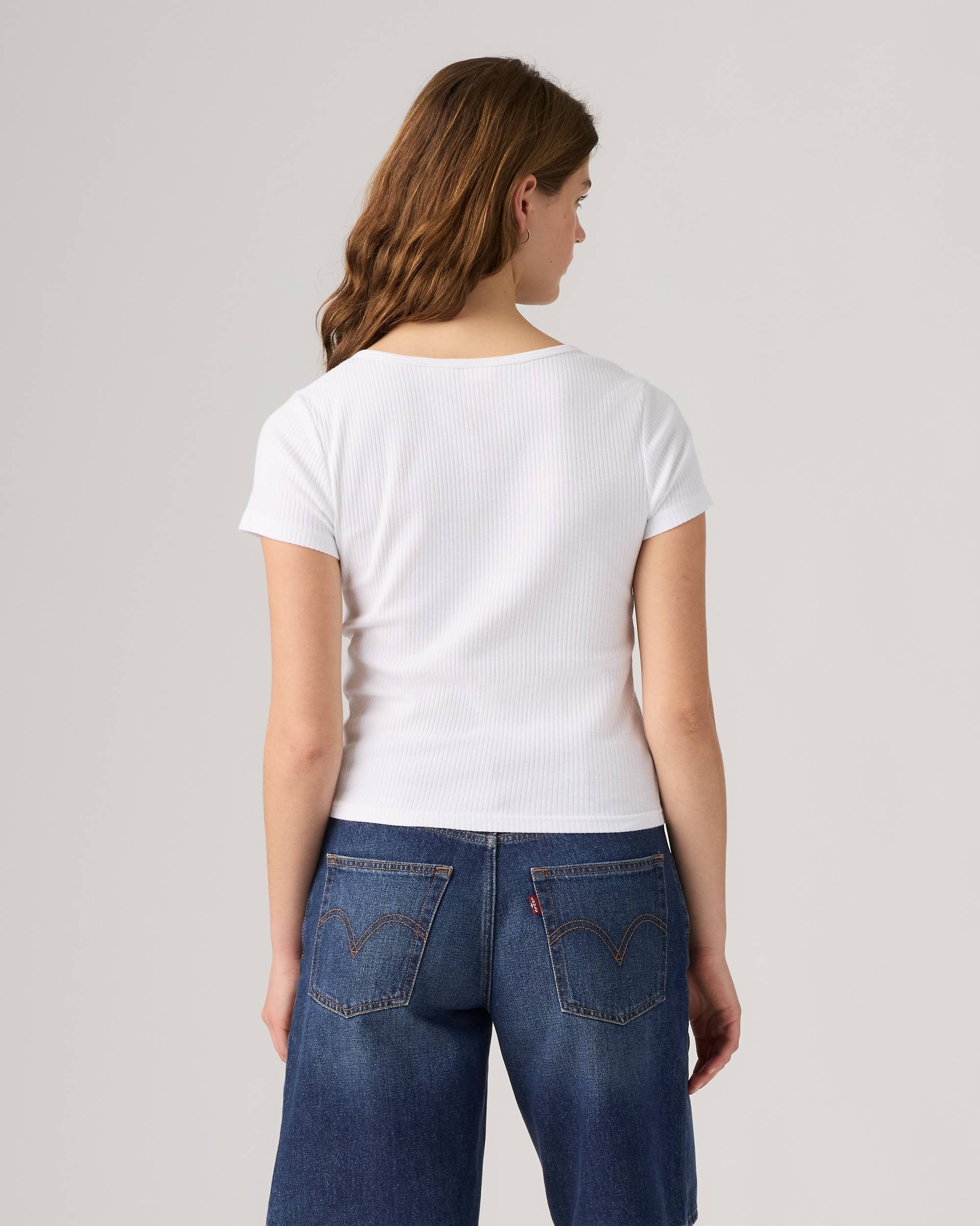 Blusa Levis Mangas Cortas Brocado Bots para Damas