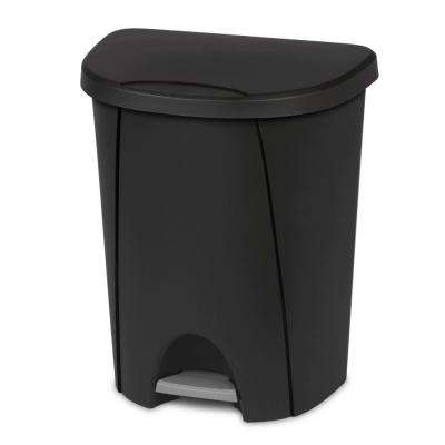 Artículos de limpieza, color/material negro, marca Sterilite