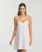 Pijama batola para mujer St.Even con estampado de rayas, escote en V y tiras ajustables en tejido suave.