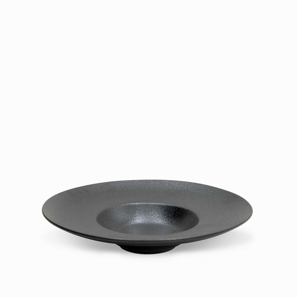 Plato hondo negro mate 27cm
