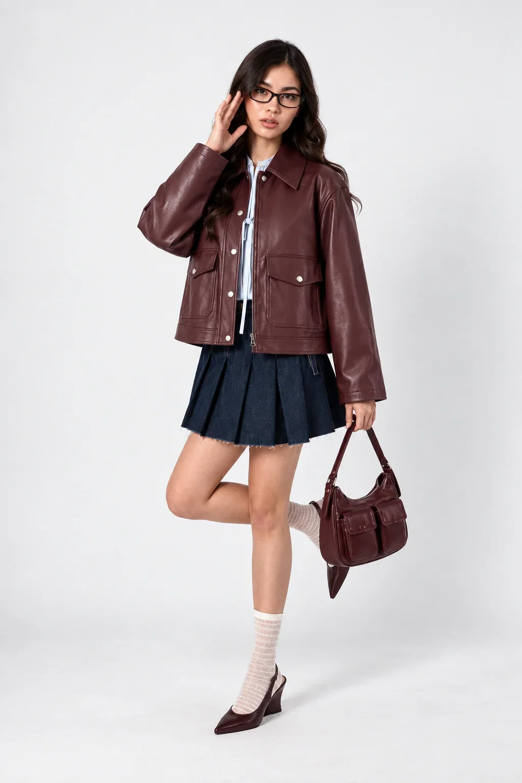 24 CHAQUETA CORTA EFECTO PIEL IRIEL ONE.