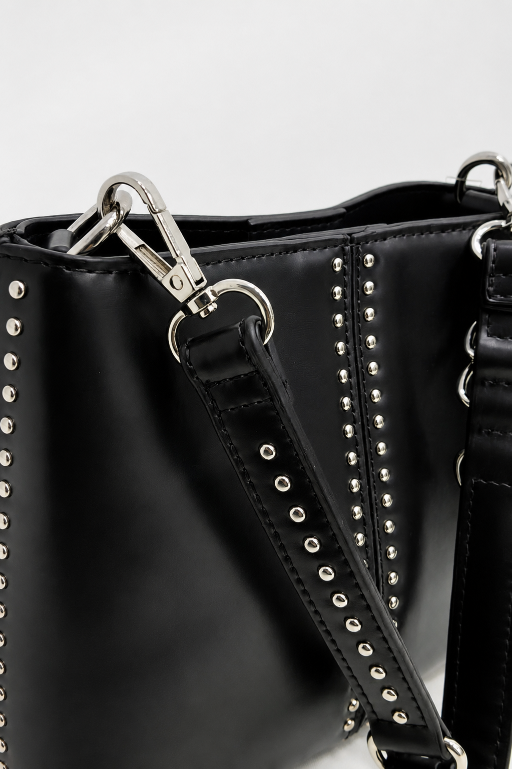 25 BOLSO TACHES MIN 7770 - Kliquea