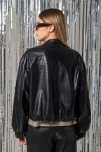 25 CHAQUETA CORTA 7832 ONE.