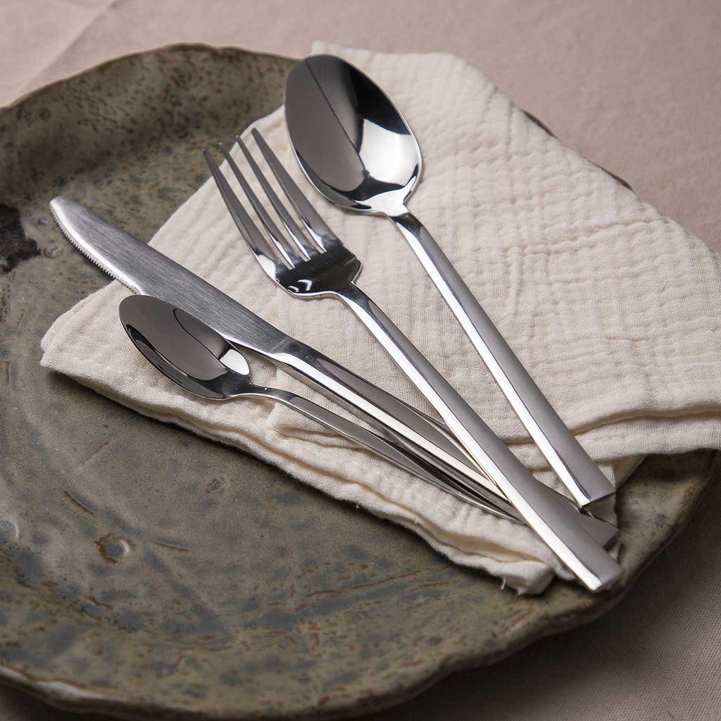 Cucharas postre Avesa set x4