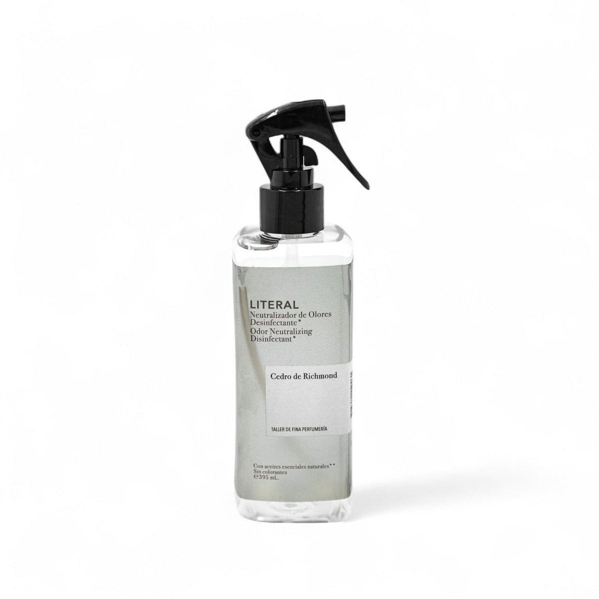 Neutralizador de olores desinfectante cedro de Richmond 395ml