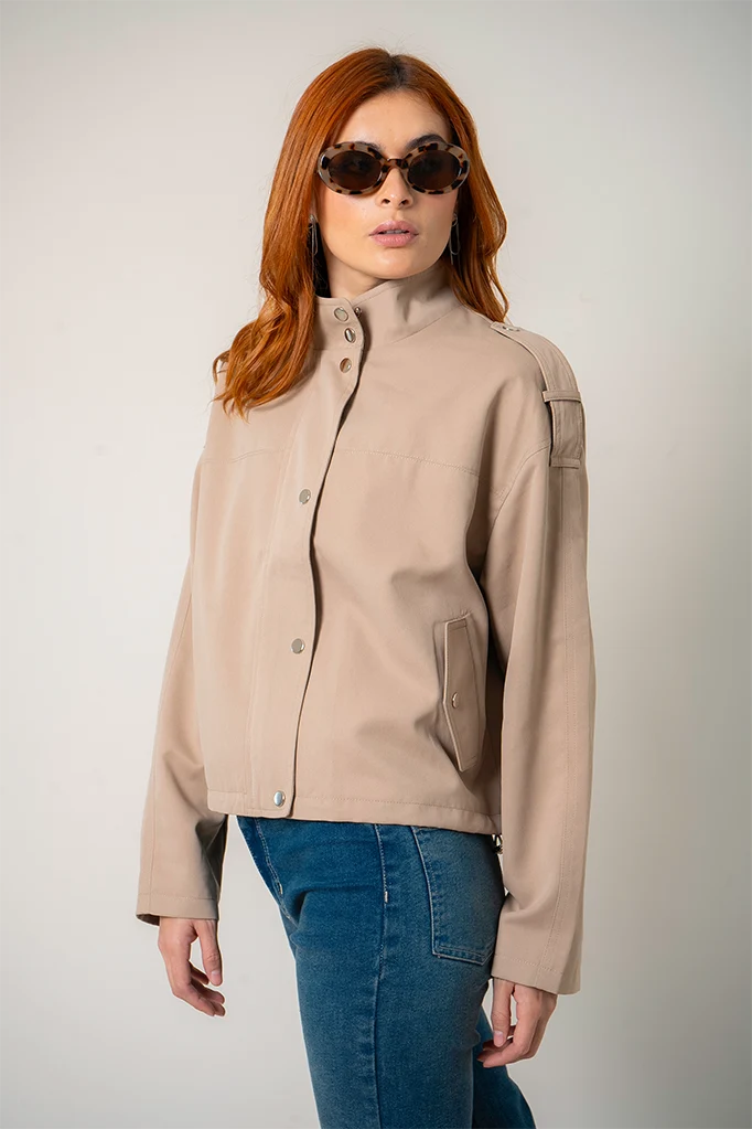 26 CHAQUETA CUELLO ALTO 8769.