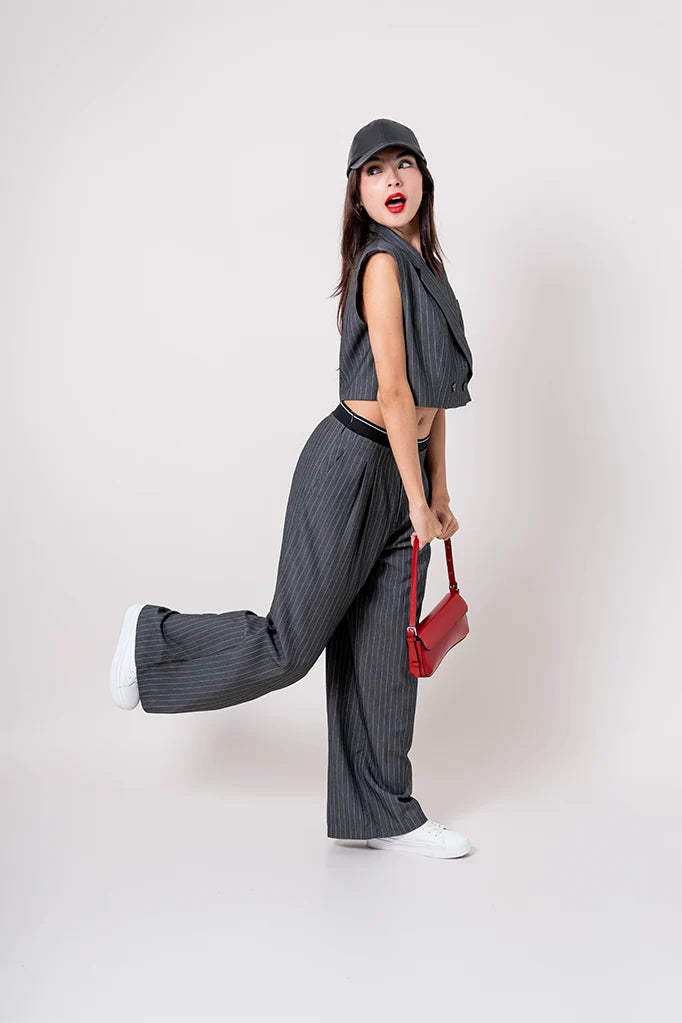 26 PANTALON RAYAS CINTURA ELASTICA 8786.