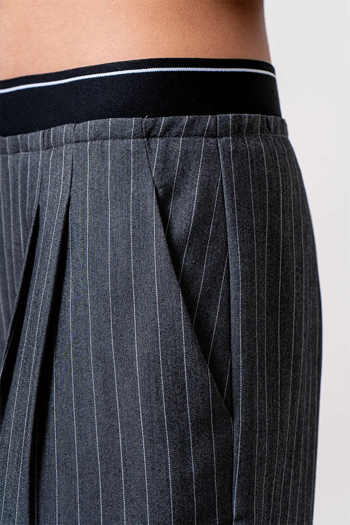 26 PANTALON RAYAS CINTURA ELASTICA 8786.