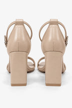 26 SANDALIA TACON 8913