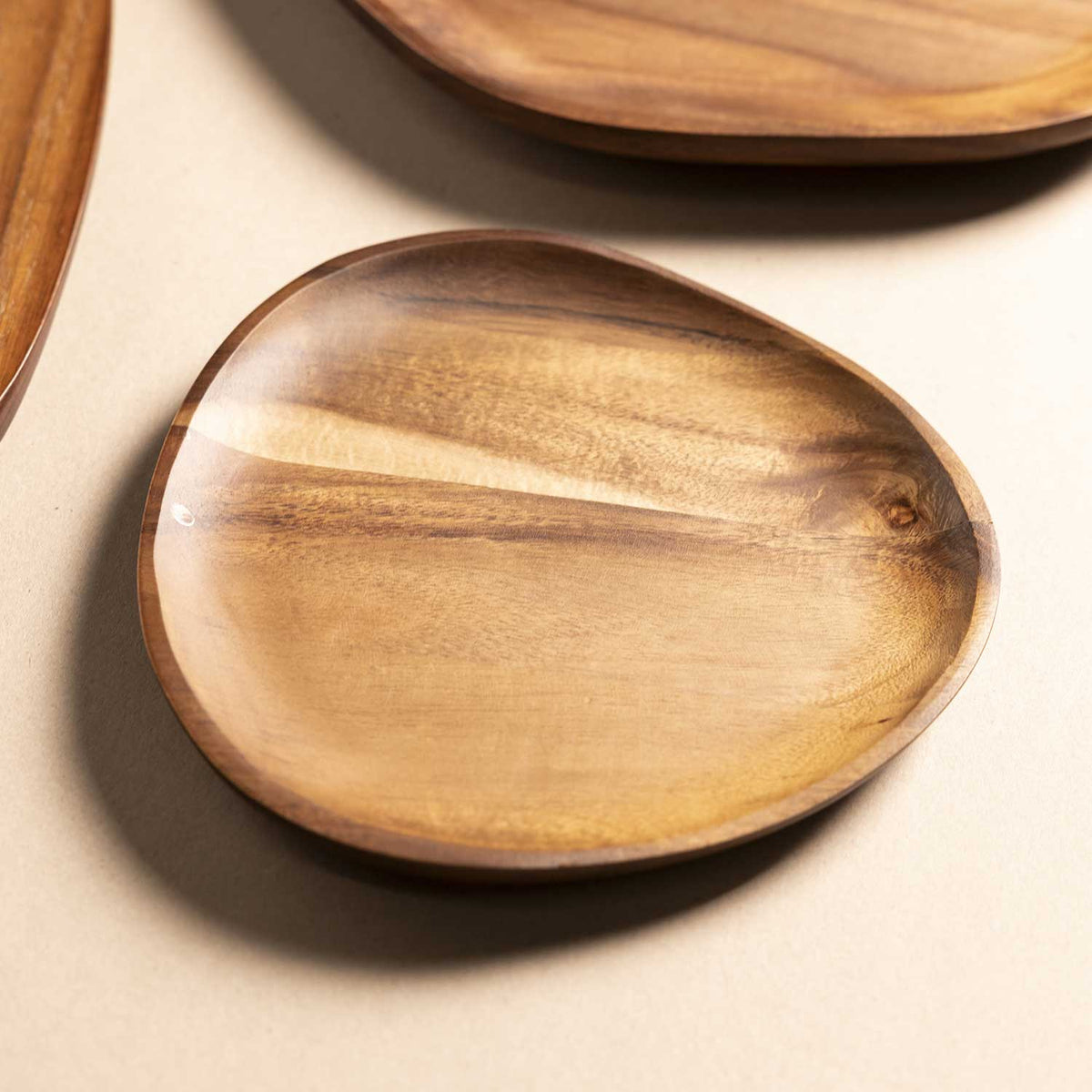 Plato acacia 20cm