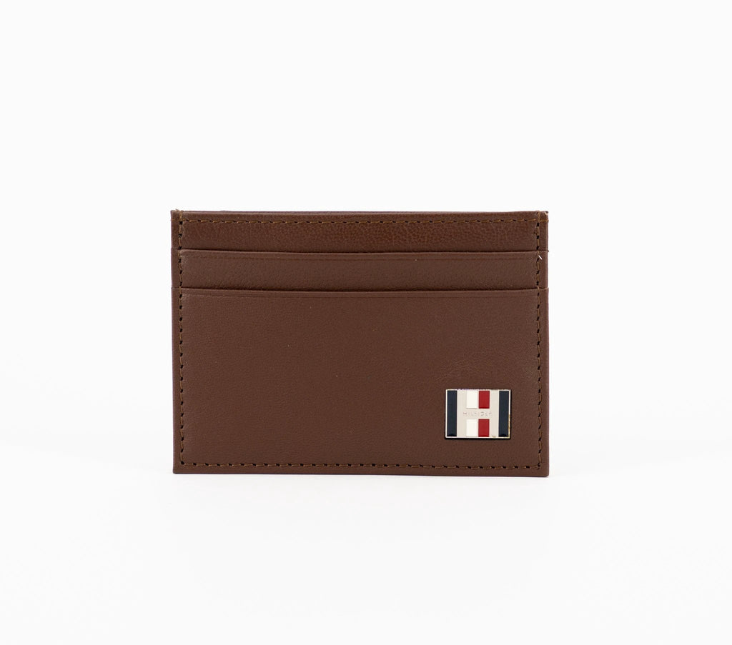 Tarjetero Tommy Hilfiger Con Llavero P/ Caballeros 31TLE33034 by Tommy Hilfiger