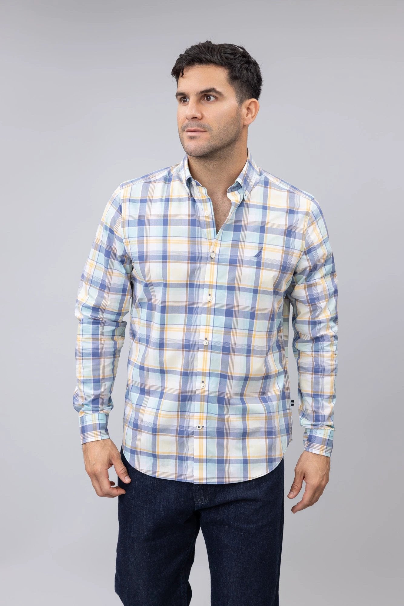 Camisa Nautica Mangas Larga Cuadros P/ Caballeros 36900W by Nautica