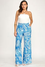 Pantalones Milk & Honey Pierna Ancha con Estampado de Hojas para Damas – vista 3