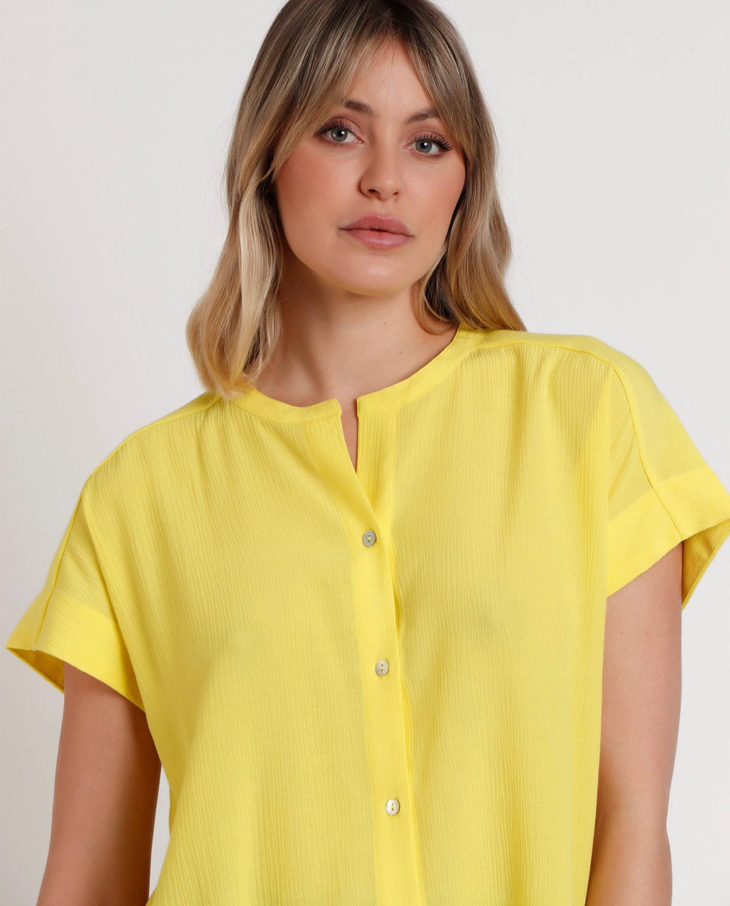 Blusa Admas Mangas Cortas Lisa P/ Damas by Admas