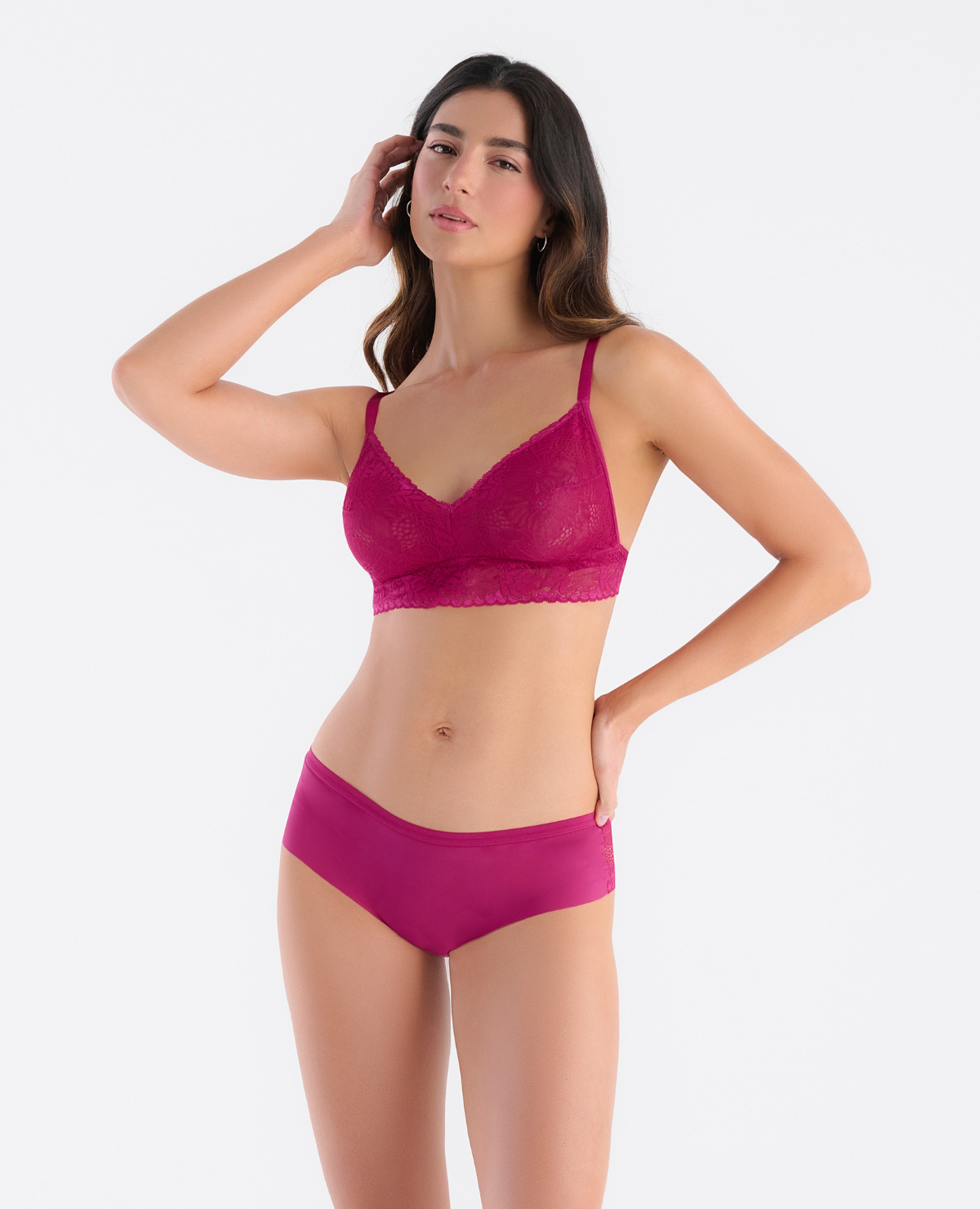 Bralette-Triangular-|-En-Encaje-|-Elástico-en-Base_St Even Colombia_49256