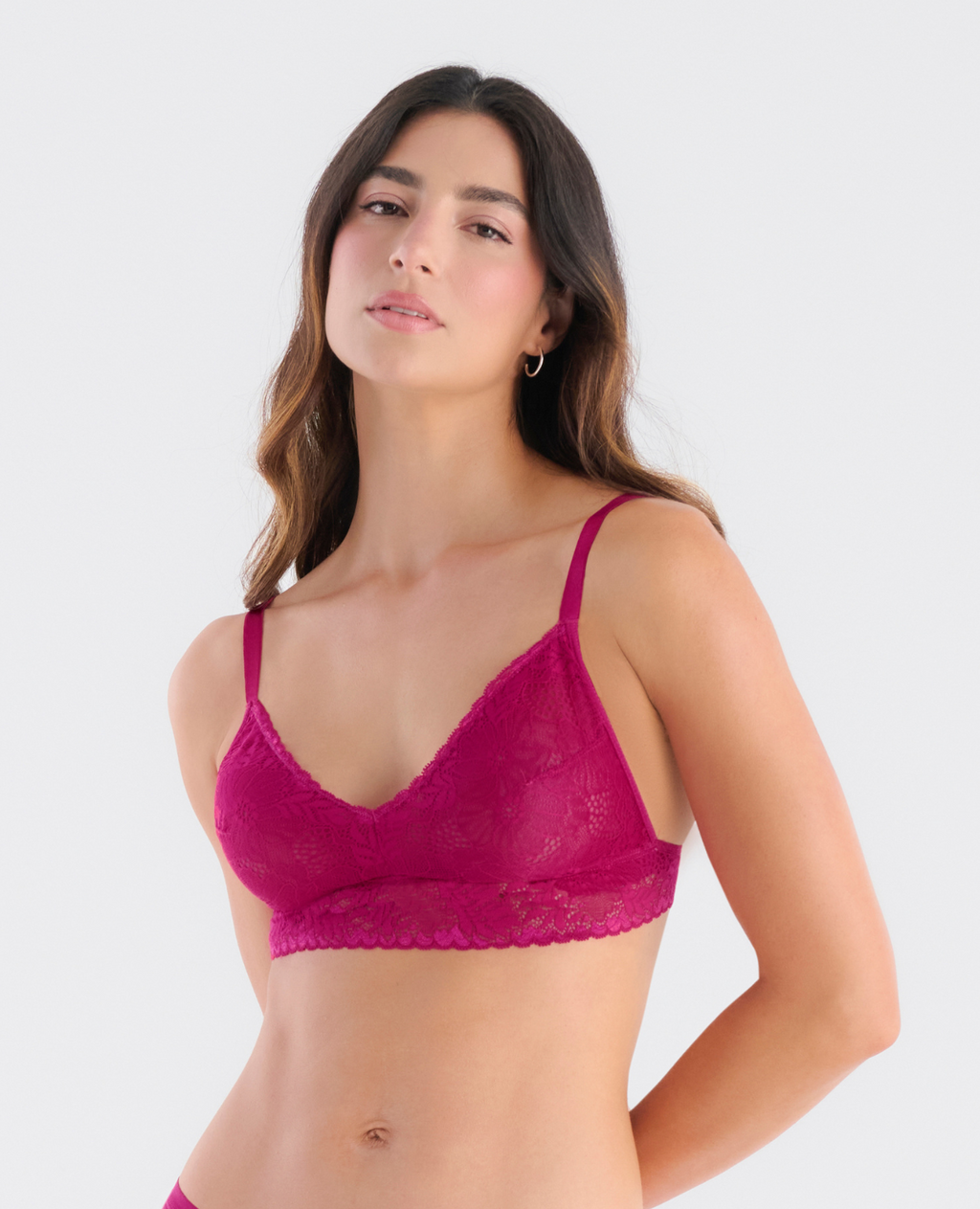 Bralette-Triangular-|-En-Encaje-|-Elástico-en-Base_St Even Colombia_49256