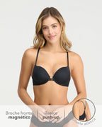 Brasier negro con broche magnético frontal, extra realce push-up y espalda de silueta atlética en encaje.