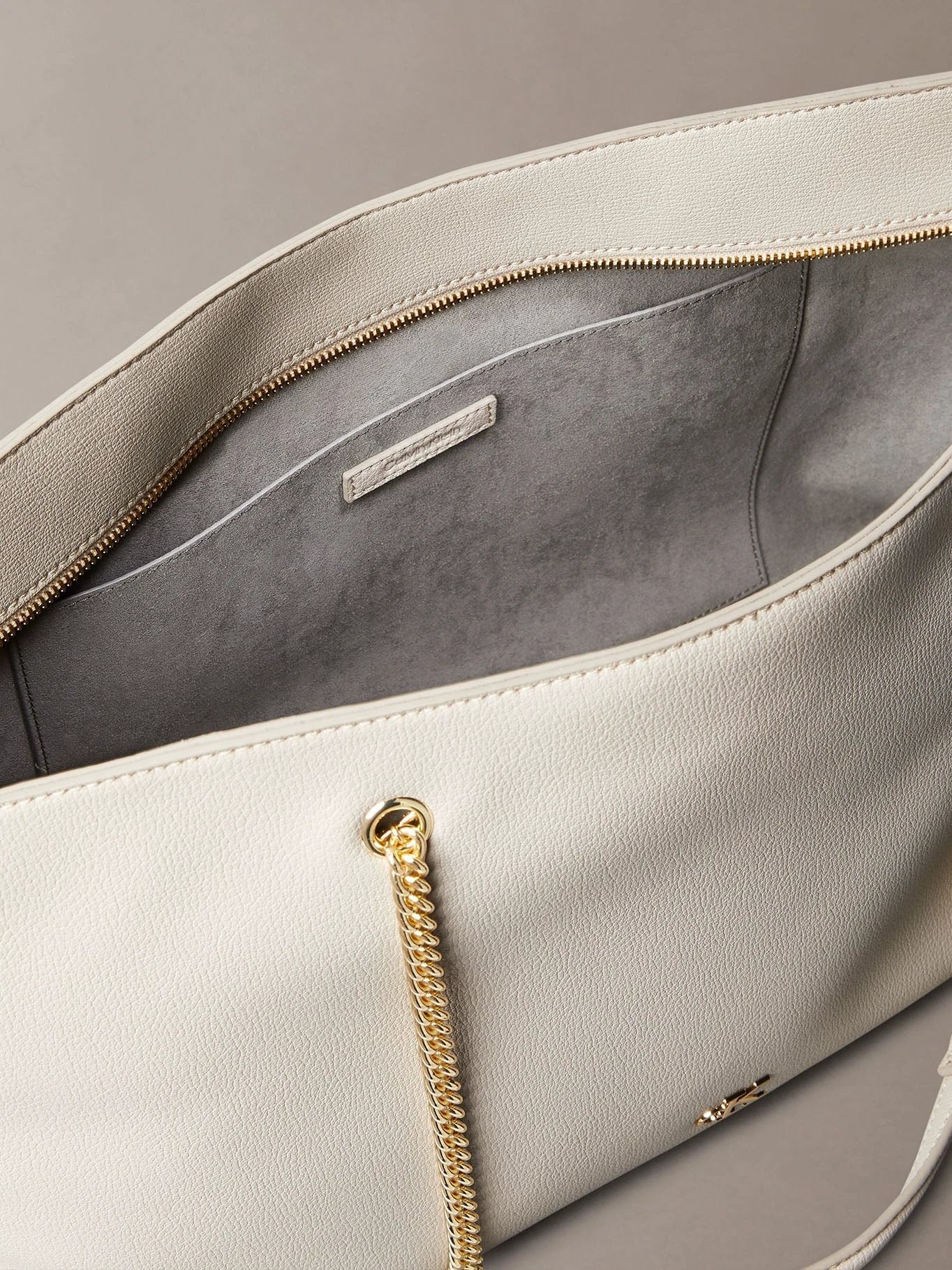 Cartera Calvin Klein Para Damas by Calvin Klein