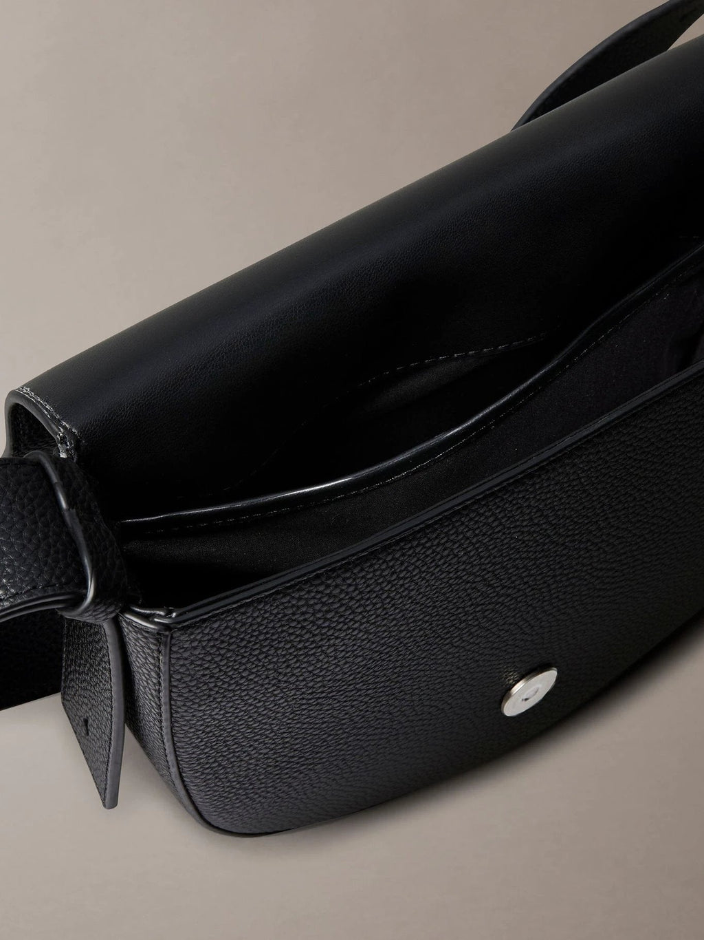 Cartera Calvin Klein Para Damas by Calvin Klein