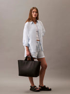 Cartera Calvin Klein Para Damas by Calvin Klein