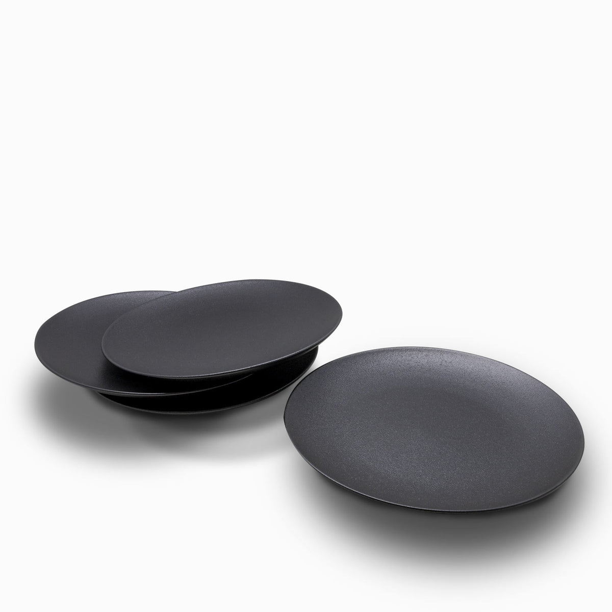 Plato principal negro mate 26cm set x4