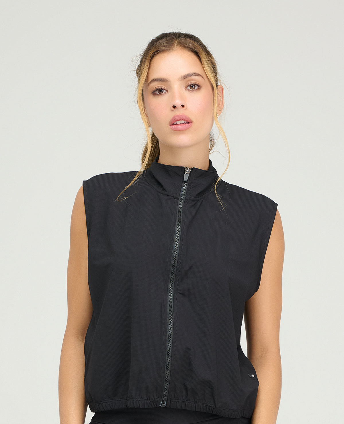 Chaleco Deportivo | Cuello Alto | Cremallera Frontal - Kliquea