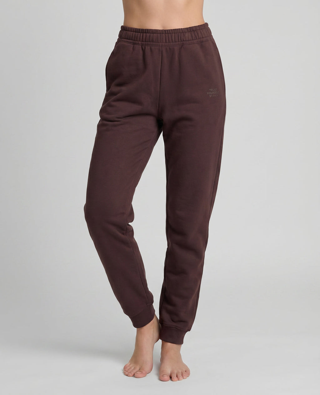 Pantalón-Tipo-Jogger-|-Silueta-Semiajustada_St Even Colombia_68298