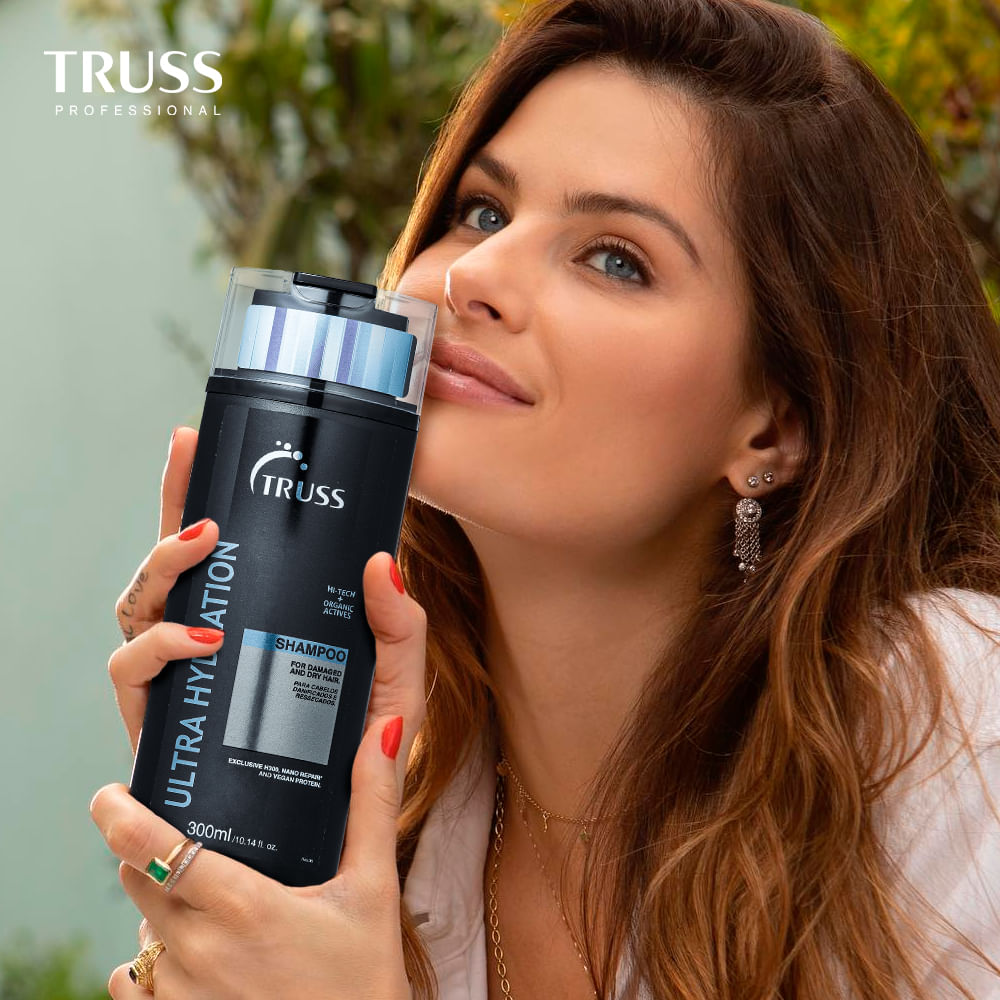 TRUSS - ULTRA HYDRATION SHAMPOO 300ML