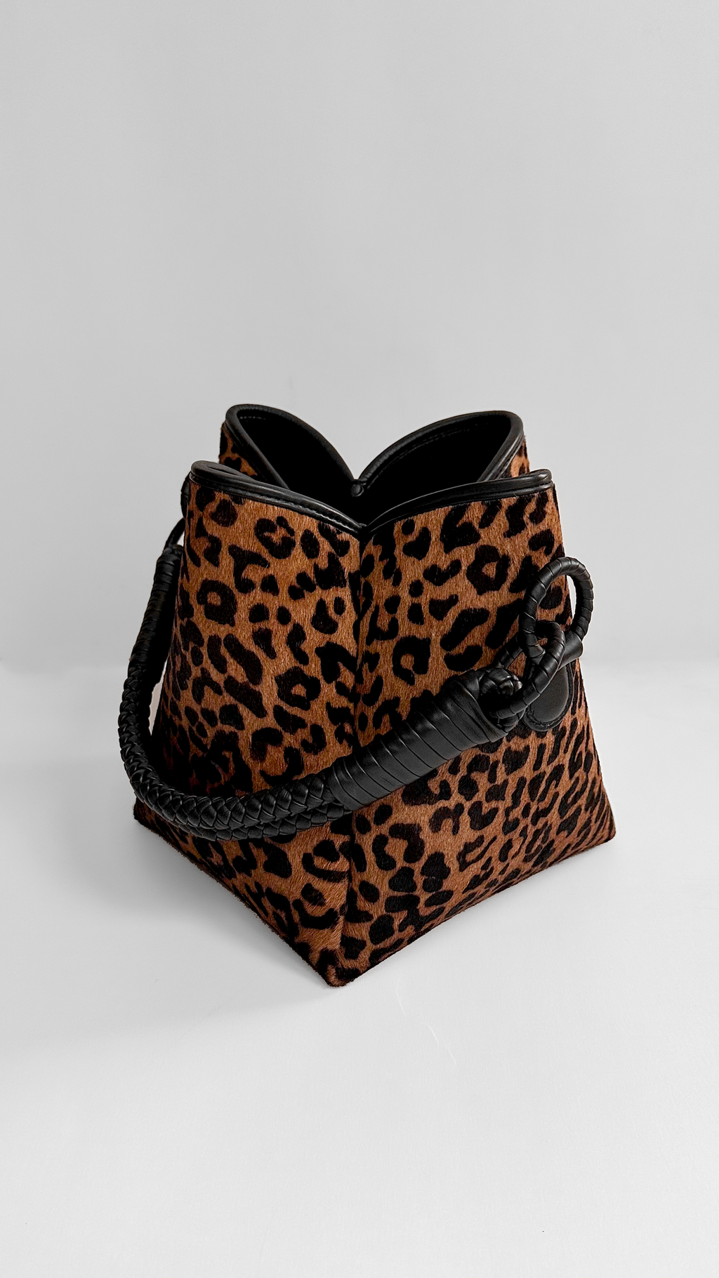 Tulip Bucket Bag, Leopard