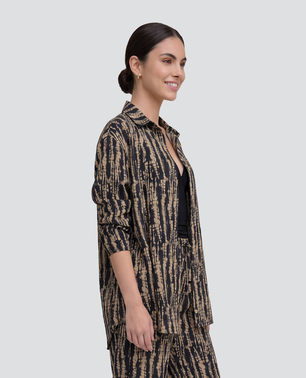 Camisa-de-Botones-|-Silueta-Ancha-|-Manga-Larga_St Even Colombia_900107