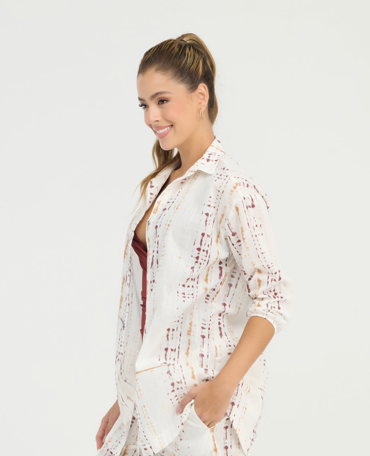 Camisa-De-Botones-|-Manga-Larga-|-Silueta-Amplia_St Even Colombia_900107