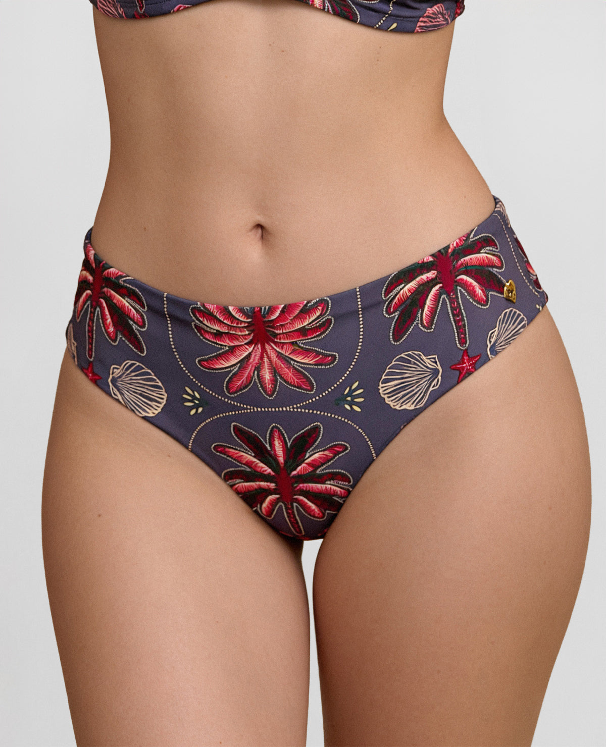 Panty de Baño | Semidescaderado | Fruncido Posterior - Kliquea