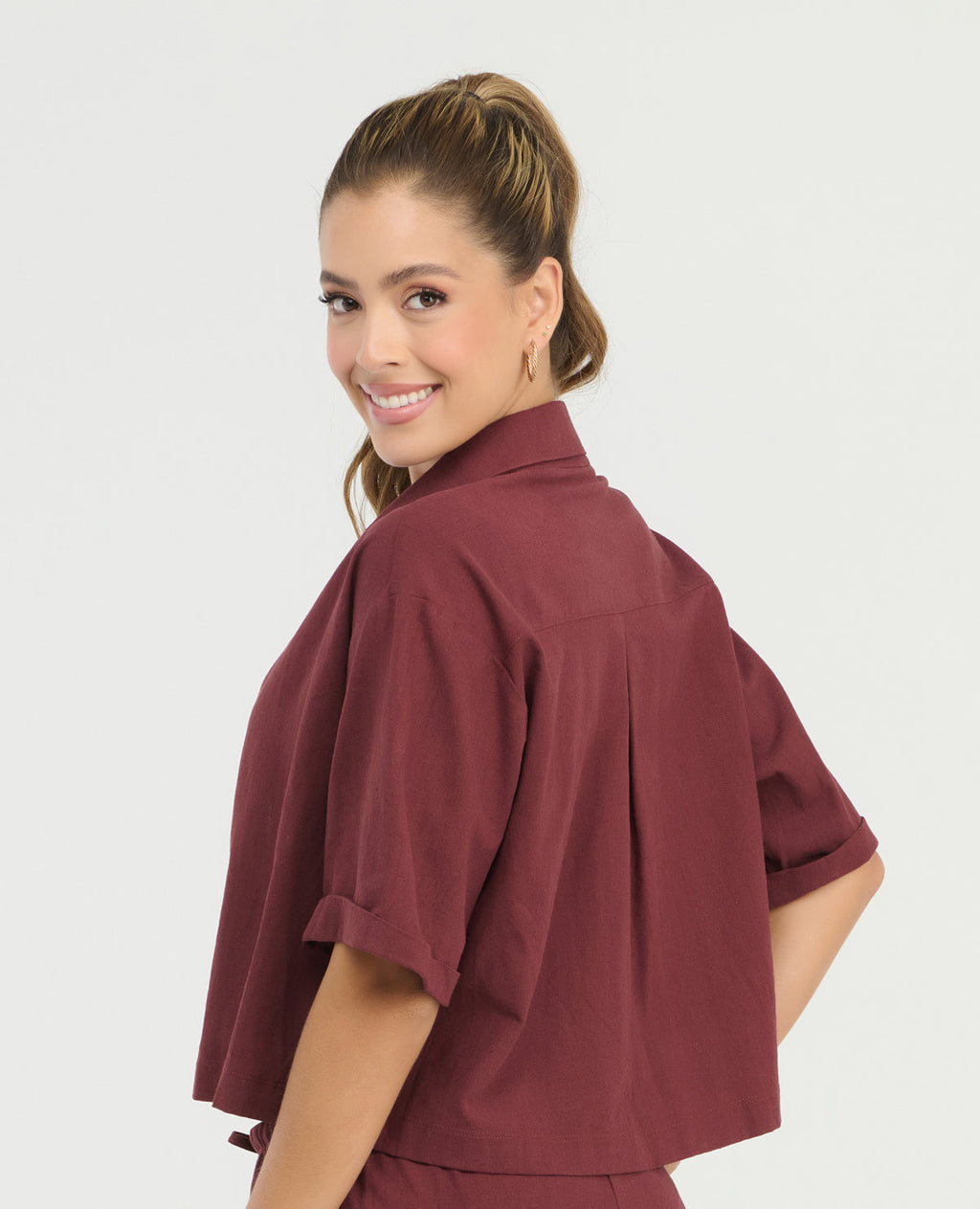 Camisa-de-Botones-|-Manga-Corta-|-Botones-Frontales-_St Even Colombia_99957