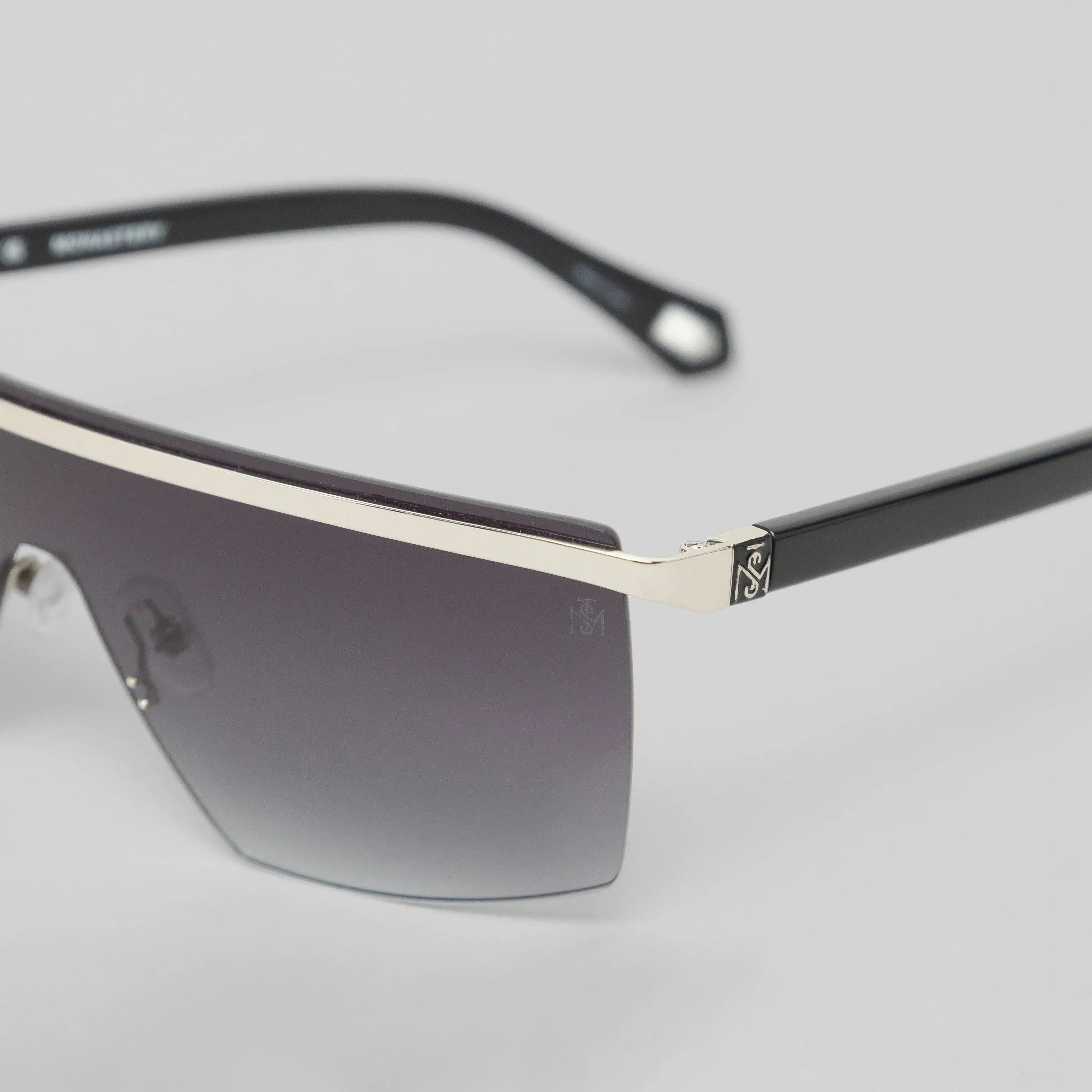 ADEI SUNGLASSES SHINY SILVER/BLACK GRADIENT GREY - Monastery