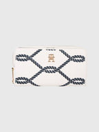 Monedero Tommy Hilfiger Para Damas by Tommy Hilfiger
