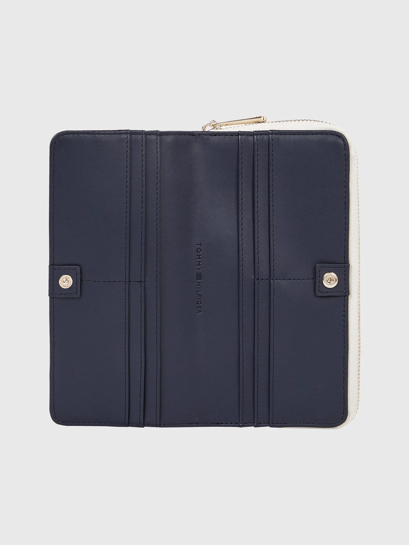 Monedero Tommy Hilfiger Para Damas by Tommy Hilfiger