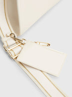 Cartera Tommy Hilfiger Para Damas by Tommy Hilfiger