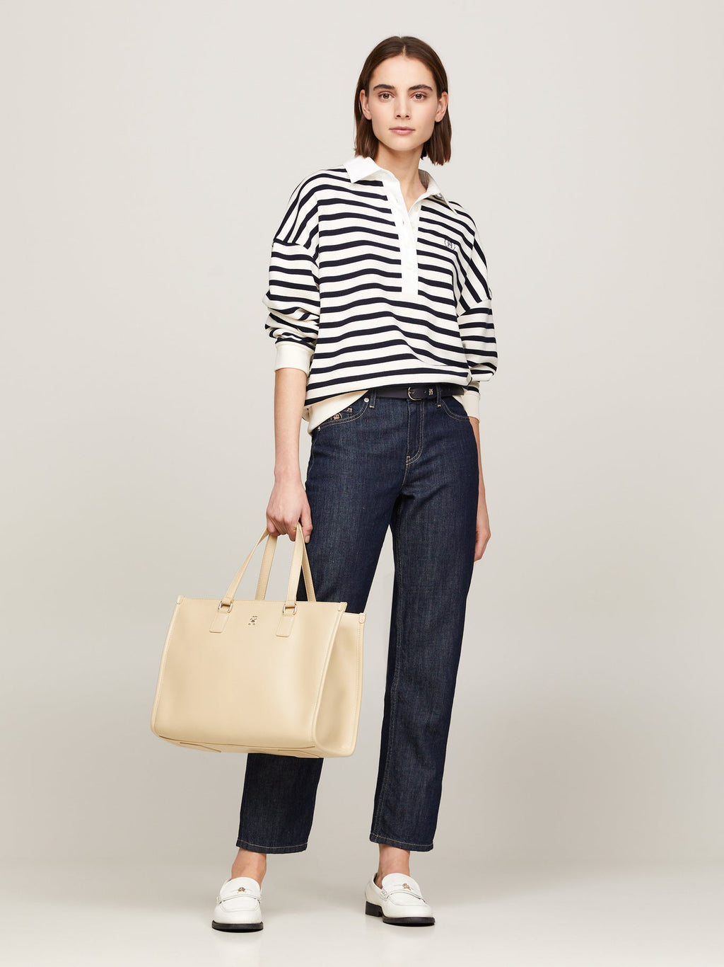 Cartera Tommy Hilfiger P/ Damas by Tommy Hilfiger