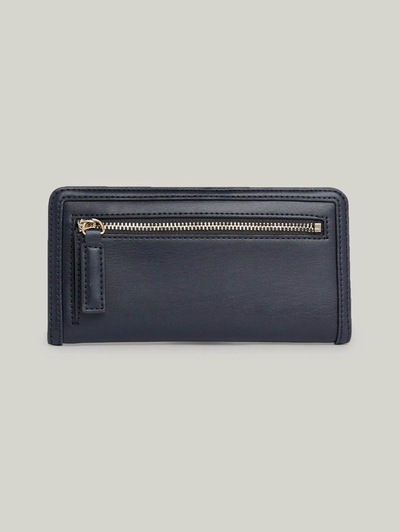 Monedero Tommy Hilfiger Para Damas by Tommy Hilfiger