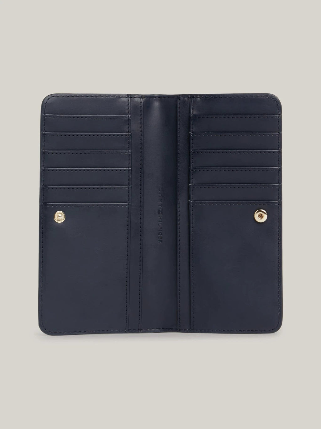 Monedero Tommy Hilfiger Para Damas by Tommy Hilfiger