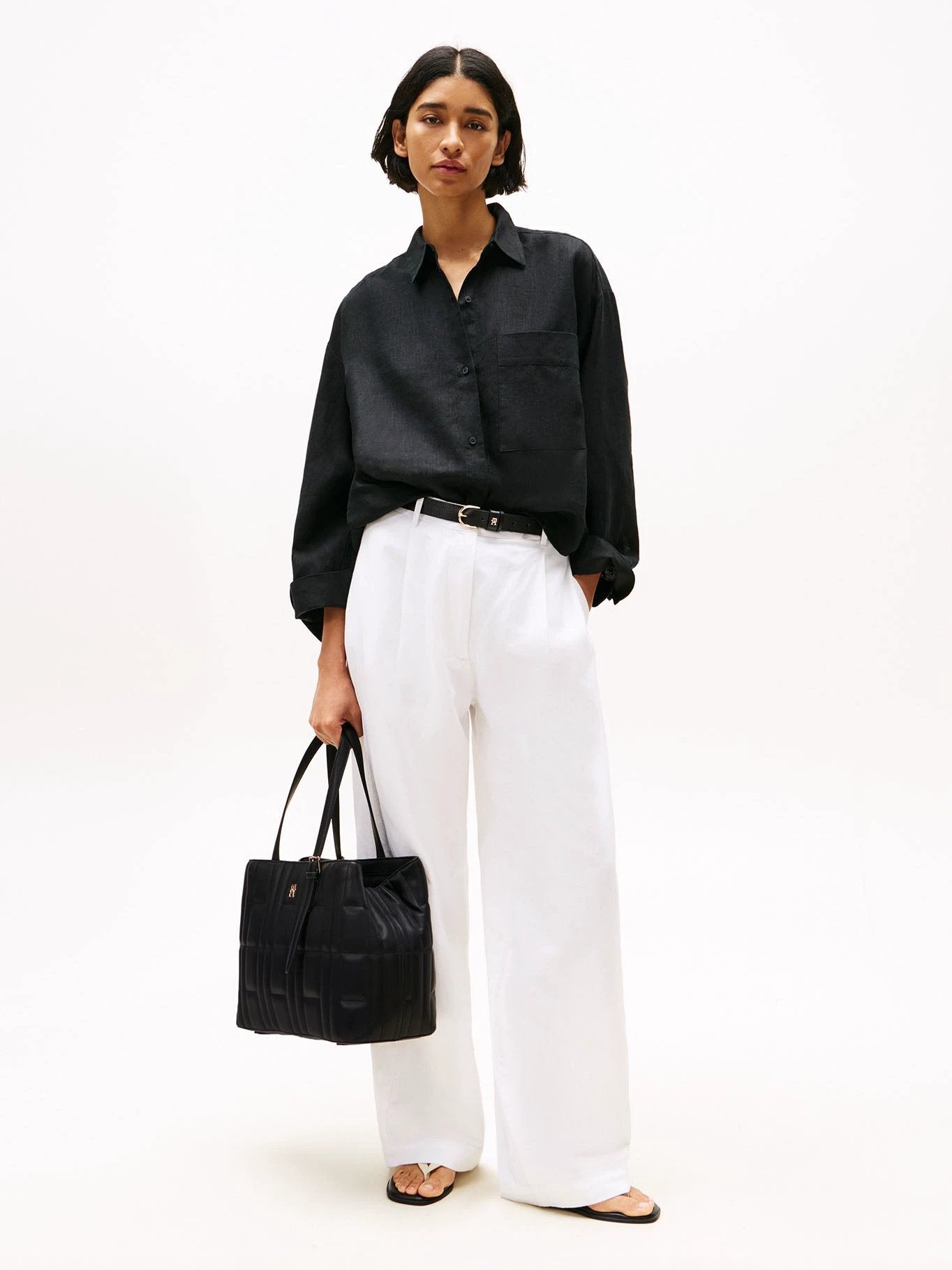 Cartera Tommy Hilfiger Para Damas by Tommy Hilfiger