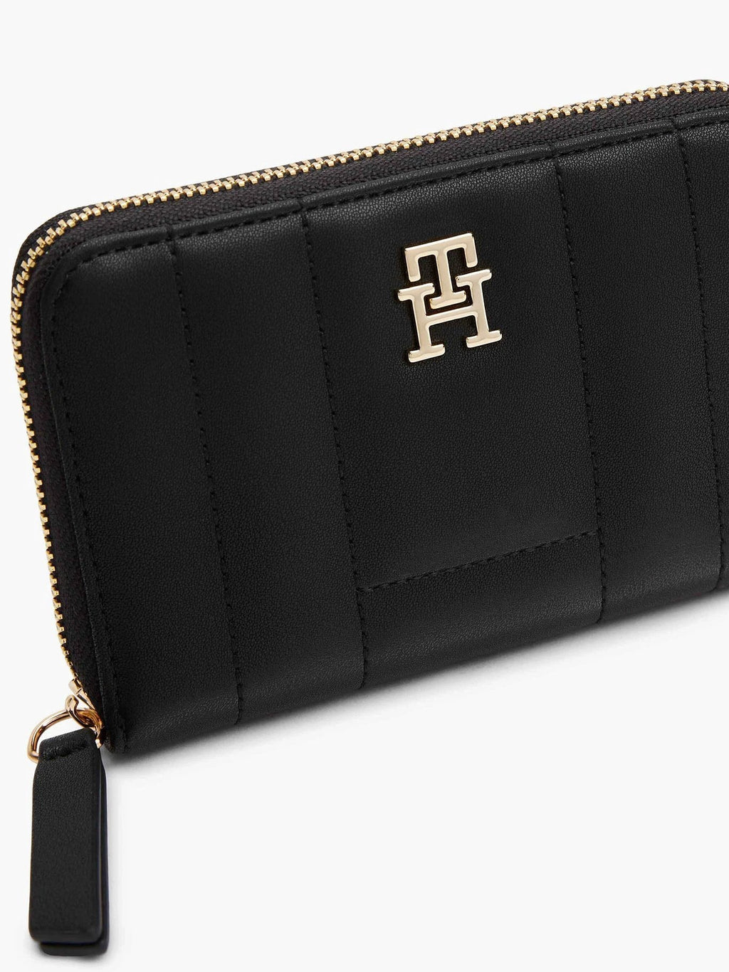 Monedero Tommy Hilfiger Para Damas by Tommy Hilfiger