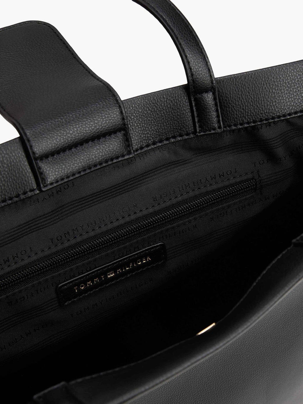 Cartera Tommy Hilfiger Para Damas by Tommy Hilfiger
