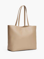 Cartera Tommy Hilfiger Para Damas by Tommy Hilfiger