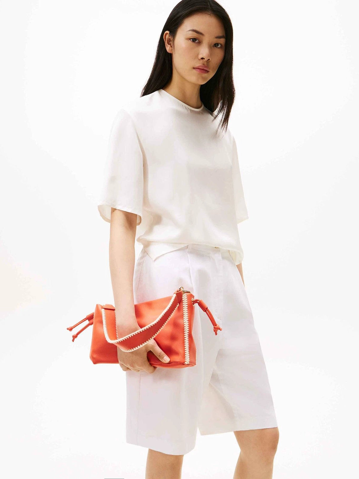 Cartera Tommy Hilfiger Para Damas by Tommy Hilfiger