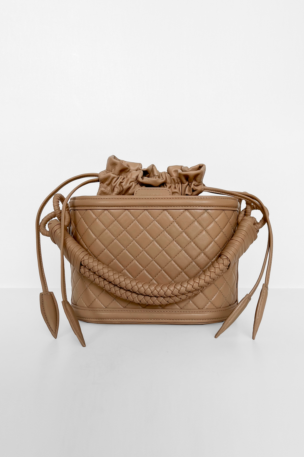 Basket Bucket, Cappuccino