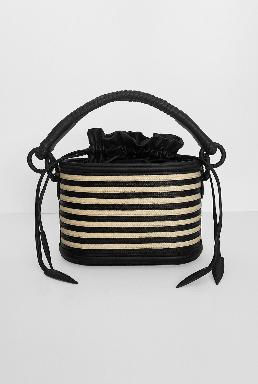 Caña Basket Bucket Bag, Stripes.
