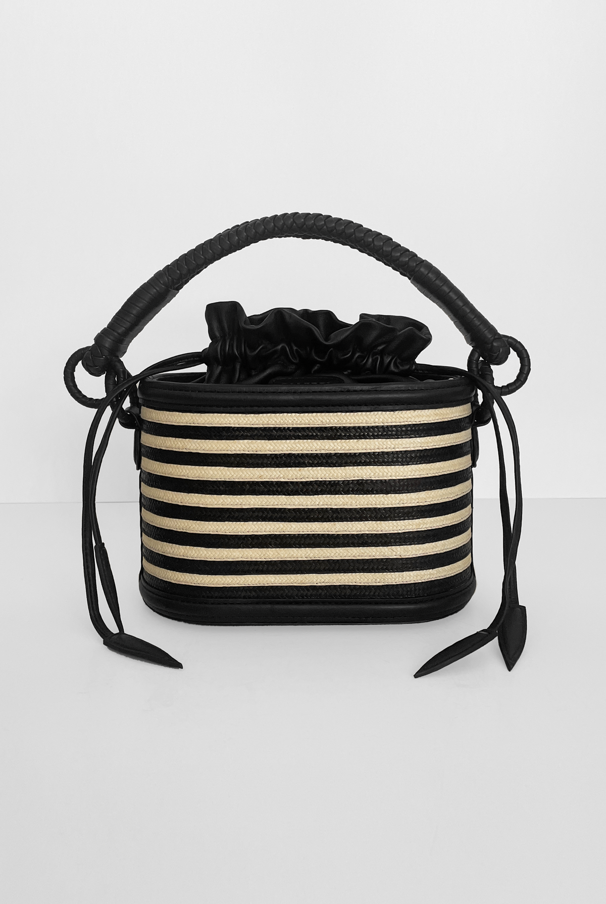 Caña Basket Bucket Bag, Stripes.