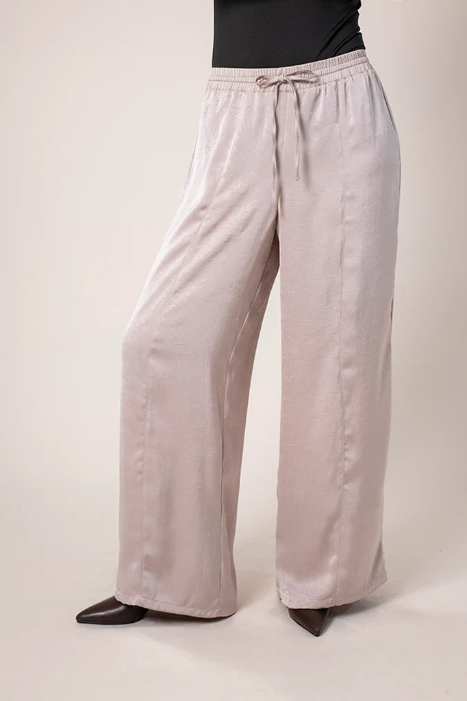 BH PANTALON  SATIN 8405.