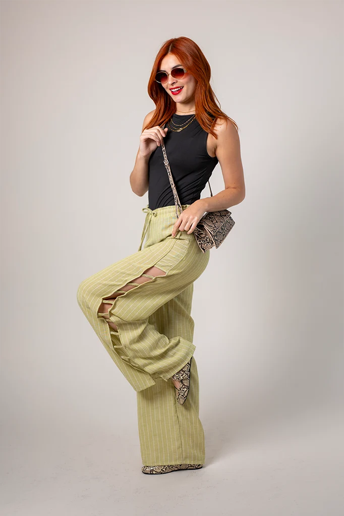 BH PANTALON FLUIDO RAYAS G-8516 VERDE.